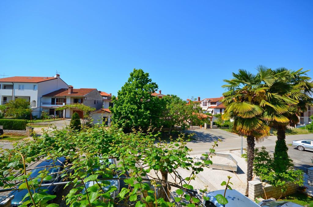 Apartments Romano *